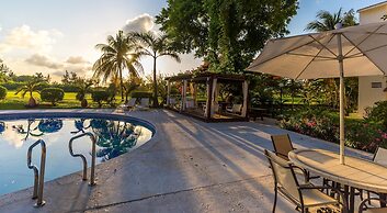 Las Gaviotas Hotel & Suites