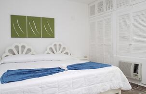 Las Gaviotas Hotel & Suites