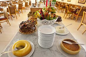 Aquários Praia Hotel