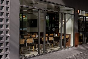 Hotel Amber Sukhumvit 85