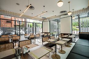 Hotel Amber Sukhumvit 85