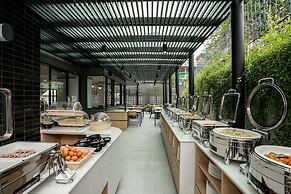 Hotel Amber Sukhumvit 85