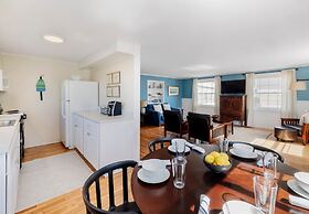 The Boathouse Waterfront Hotel & Marina