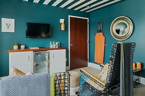 The Boathouse Waterfront Hotel & Marina