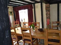 Woodview Bed & Breakfast