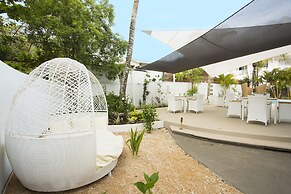 Esprit Libre Restaurant and Guest House