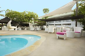 Esprit Libre Restaurant and Guest House