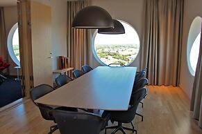 Quality Hotel Strawberry Arena