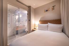 Jacob Shenkin Hotel