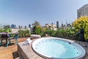 Jacob Shenkin Hotel