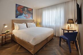 Jacob Shenkin Hotel