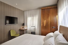 Jacob Shenkin Hotel