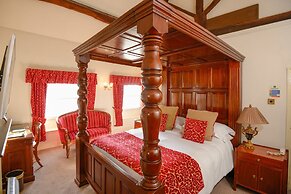 The Greyhound Coaching Inn