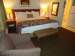 Bayside Inn & Waterfront Suites