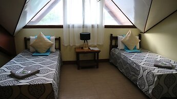 Lolo Oyong Pension House