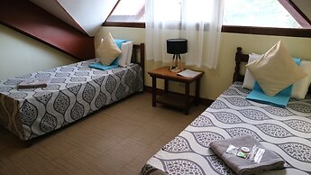 Lolo Oyong Pension House