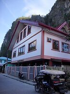 Lolo Oyong Pension House