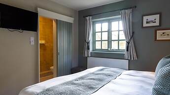 The Poacher Inn