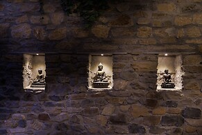 Shambaling Boutique Hotel