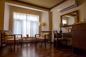 Shambaling Boutique Hotel