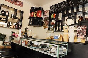 Riverside Serviced Apartments