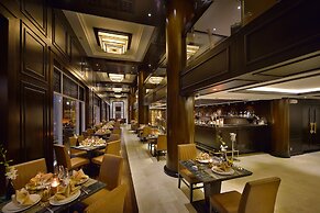 Paradise Suites Hotel