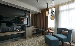 Paradise Suites Hotel