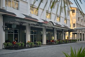 Paradise Suites Hotel