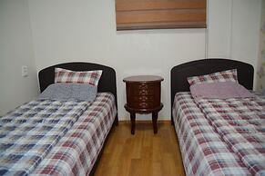 FunStay Inn Guesthouse