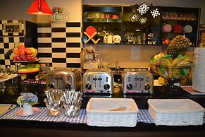 FunStay Inn Guesthouse