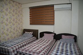 FunStay Inn Guesthouse