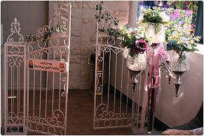 FunStay Inn Guesthouse