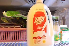 FunStay Inn Guesthouse