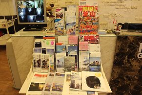 FunStay Inn Guesthouse