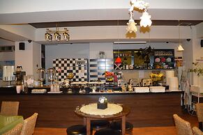 FunStay Inn Guesthouse