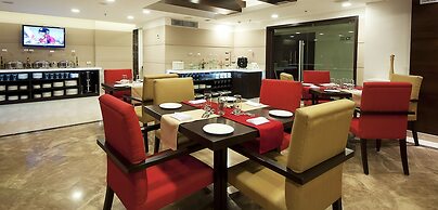 The Golden Plaza Hotel & Spa