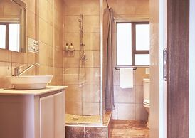 LIONSROCK Big Cat Sanctuary