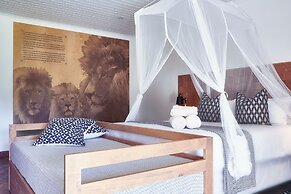 LIONSROCK Big Cat Sanctuary