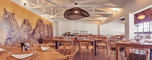 LIONSROCK Big Cat Sanctuary