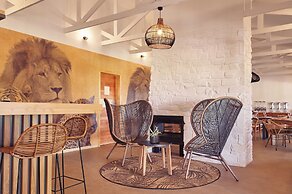 LIONSROCK Big Cat Sanctuary