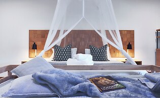 LIONSROCK Big Cat Sanctuary