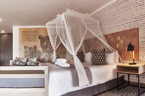 LIONSROCK Big Cat Sanctuary