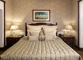 The Claridges Nabha Residence