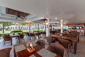 Dolphin Bay Beach Resort