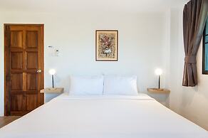 Dolphin Bay Beach Resort