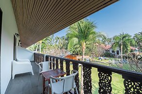 Dolphin Bay Beach Resort