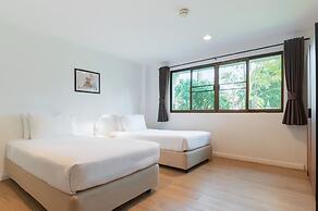 Dolphin Bay Beach Resort