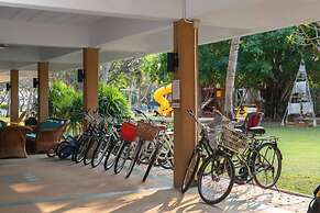 Dolphin Bay Beach Resort