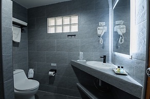 Dolphin Bay Beach Resort