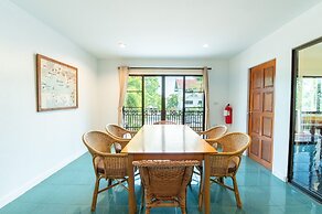 Dolphin Bay Beach Resort